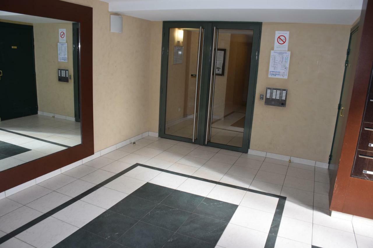 Appartement Avec Rez De Jardin A Disneyland Montévrain Exteriér fotografie